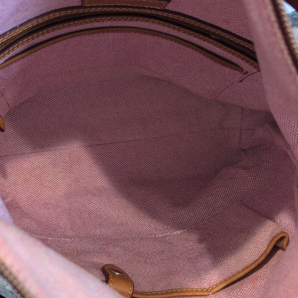 Dooney & Bourke Dillen Pebbled Leather Hobo Bag w/Matching Wallet - Picture 9 of 13